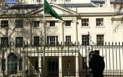 السفارة السعودية في المملكة المتحدة تتابع مع الشرطة البريطانية وضع طالب مبتعث أغلق الموظفون الكوفي عليه، وغادروا دون علمهم بوجوده.. عبدالعزيز الربيعي