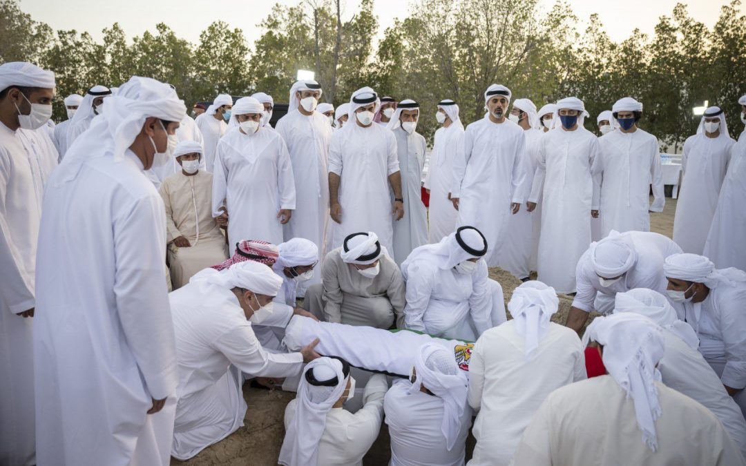 بالصور.. مراسم صلاة الجنازة ودفن الشيخ خليفة بن زايد