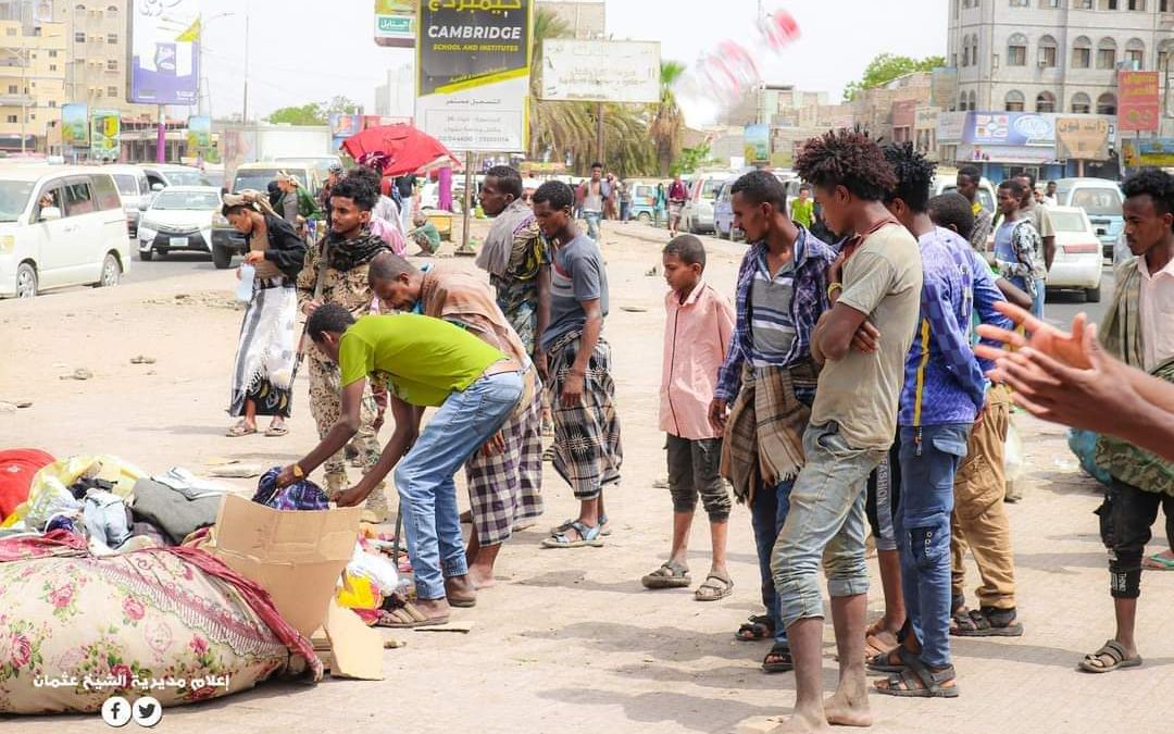 مدير عام مديرية الشيخ عثمان يوجه بإزاحة اللاجئين الإثيوبيين “الأورومو” من الجزيرة الوسطية