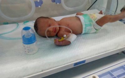 إعادة طفل مولود لأمه بعد محاولة امرأة سرقته من حضانات مستشفى ابن خلدون في لحج