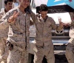 الأزارق تودع شهيدان أثر زرع عبوة ناسفة  بعتق