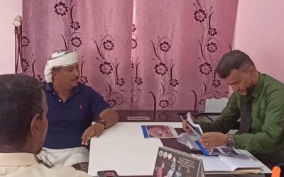 مدير عام إعلام لحج يناقش مع “مبادرة انسان” البرنامج التوعوي الميداني لمكافحة المخدرات