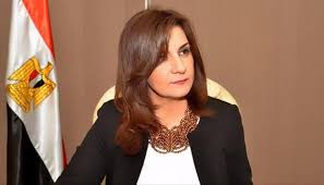 أول تعليق لوزيرة الهجرة المصرية على اتهام نجلها في جريمتي قتل بأمريكا