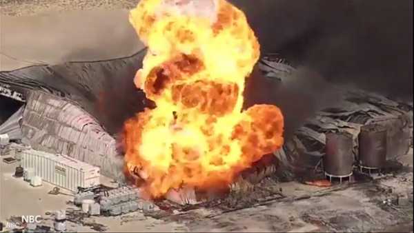 التلفزيون الإيراني: إصابة 133 شخصا إثر انفجار مصنع للكيماويات