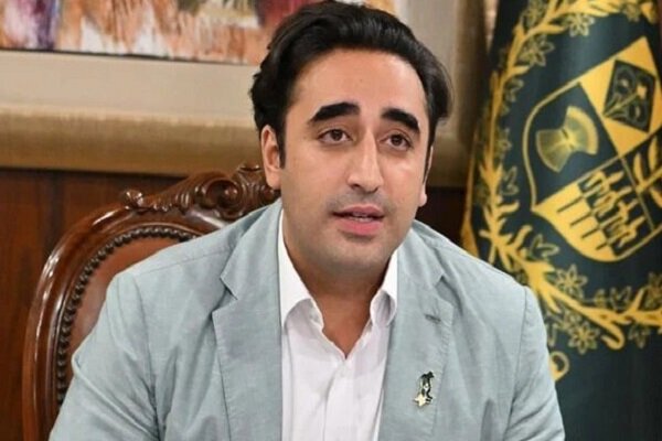 وزير الخارجية الباكستاني يحاول إعادة التواصل مع الهند
