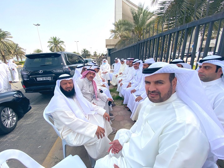 حل مجلس الأمة في الكويت والدعوة لانتخابات عامة جديدة
