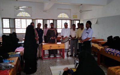 قيادة الانتقالي والسلطة المحلية بخنفر يطلعان على نشاط المخيم الصيفي في ثانوية الحصن بخنفر