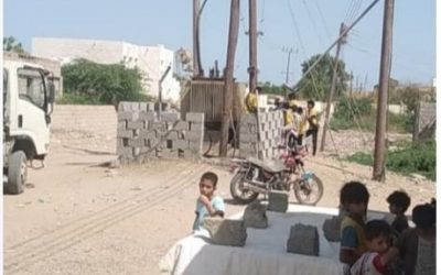 كهرباء منطقة أبين تعيد تركيب وصيانة لعدد من المحولات في مناطق مختلفة بالمحافظة