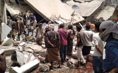 رئيس انتقالي ابين يعزي اسر ضحايا الانفجار بمخزن السلاح بمديرية لودر