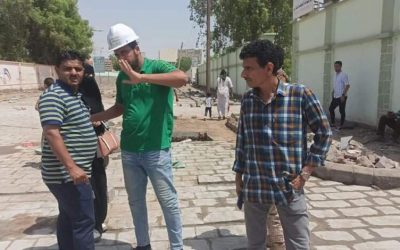 مدير عام الشيخ عثمان يتفقد مستوى إنجاز مشروع الرصف الحجري لشارع المهندسين