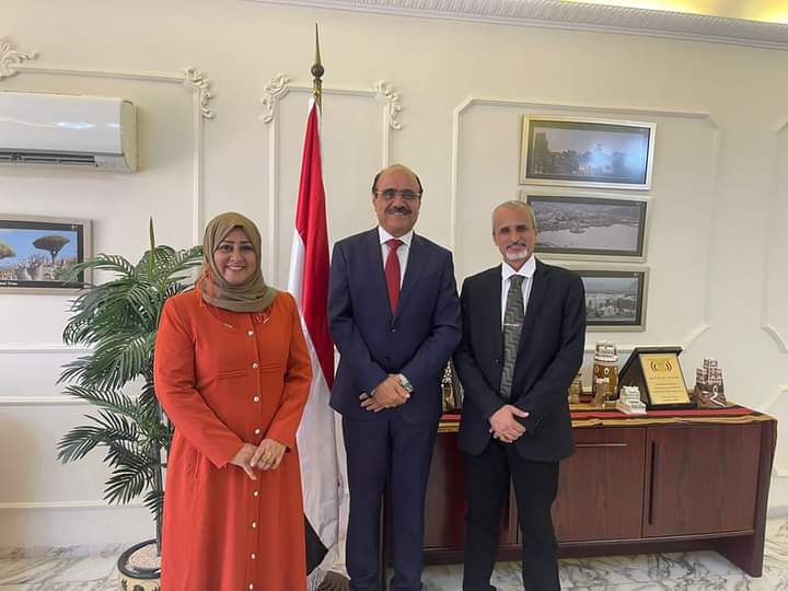 *الوكيل الشبحي يلتقي بسعادة السفير العمراني في المملكة الأردنية