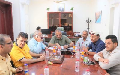 توقيع عقود تنفيذ الصيانة الروتينية للطرقات في أبين