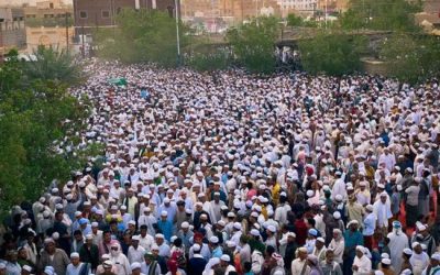 مدينة تريم تشهد اليوم  أكبر جنازة للمفكر الإسلامي السيد أبوبكرالمشهورالعدني