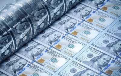 مع رفع أسعار الفائدة.. الدولار يتجه نحو الانخفاض