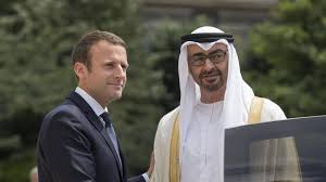 الرئيس الإماراتي يصل إلى باريس في أول زيارة خارجية له منذ توليه منصبه