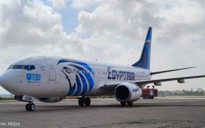 هبوط أول طائرة مصرية في مطار معيتيقة الليبي بعد توقف 8 سنوات