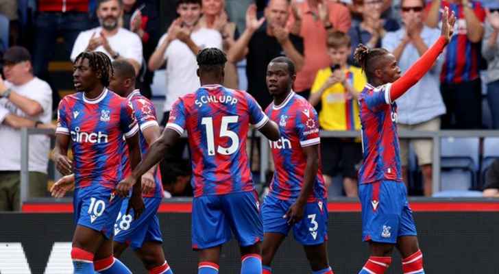 الدوري الانكليزي: كريستال بالاس يسقط استون فيلا وخسارة ليستر سيتي وبرينتفورد