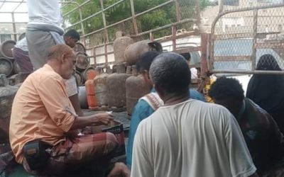 الغاز المنزلي في مديرية خنفر.. إستقرار ملحوظ وجهود حثيثة ومتواصلة تبذل منذ اسابيع وأشهر
