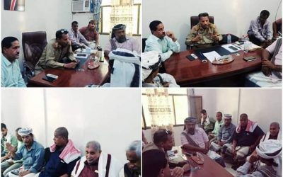 رئيس انتقالي أبين ومحافظ المحافظة يبحثان مع اللجنة المجتمعية كفى عبثاً جملة من القضايا المتعلقة بالمحافظة