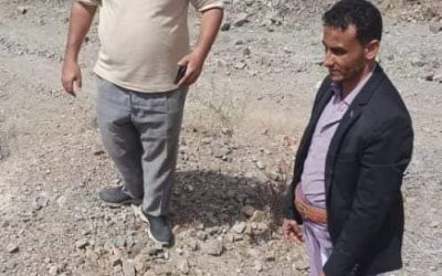 اليوسفي وشعيفان يتفقدان طريق كلسام سرار بيافع