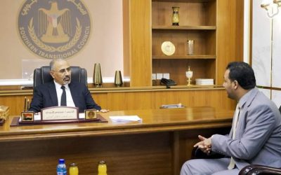 الرئيس الزُبيدي يطّلع على جهود حل الاشكاليات التي تواجه العملية التعليمية