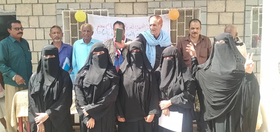 بحضور رئيس انتقالي خنفر مشغل الأمل النسوي: يختتم فعاليات المخيم الصيفي لطلاب وطالبات الدرجاج بحفل خطابي وانشادي