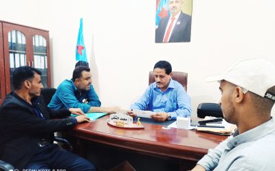رئيس انتقالي أبين يناقش معالجة قضايا النازحين مع رئيس الوحدة التنفيذية