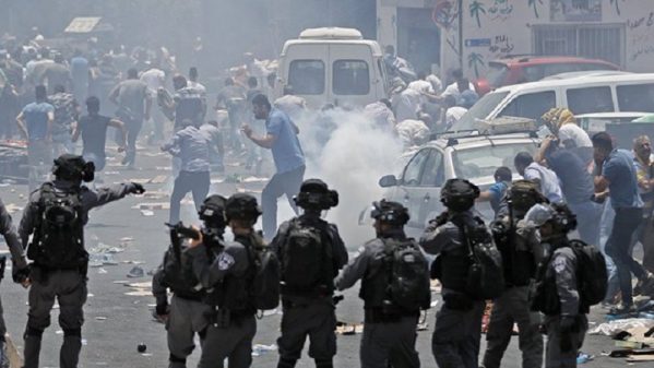 المقاومة الفلسطينية  توسع من جهوزيتها والاحتلال يرد بفرض إغلاق علي غزة