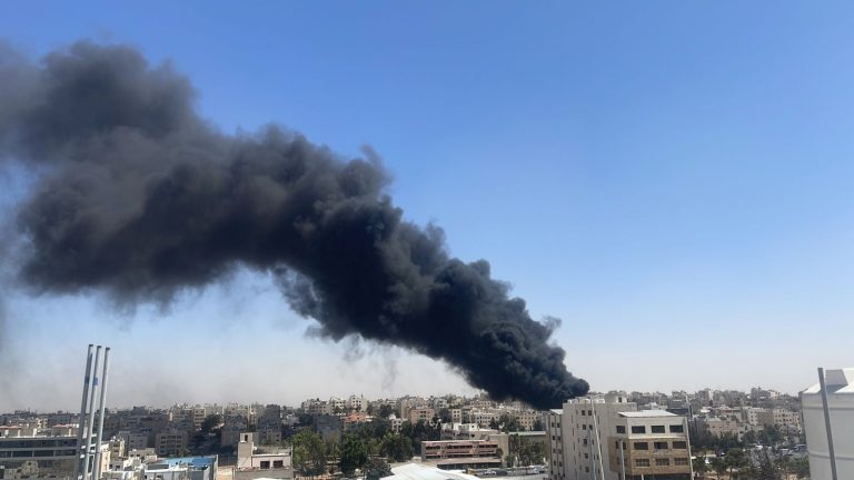 حريق ضخم جنوب عمان