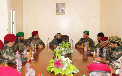 العميد الوالي يترأس اجتماعاً لقادة حزام طوق عدن ويشدد على ضرورة حسن التعامل مع المواطنين في النقاط الأمنية