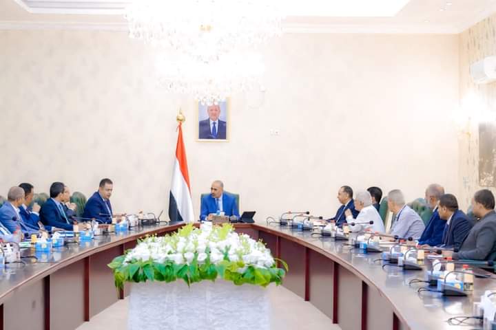 اللجنة العليا للموارد المالية تعقد اجتماعها الأول برئاسة الرئيس القائد عيدروس الزُبيدي