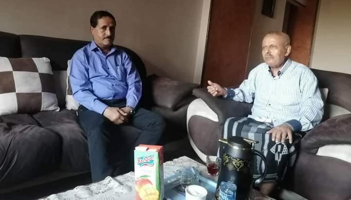 الشقي يطمأن  على صحة المناضل مسدوس في القاهرة
