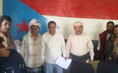 انتقالي سرار-يافع يدشن توزيع الحقيبة المدرسية لأبناء الشهداء بالمديرية