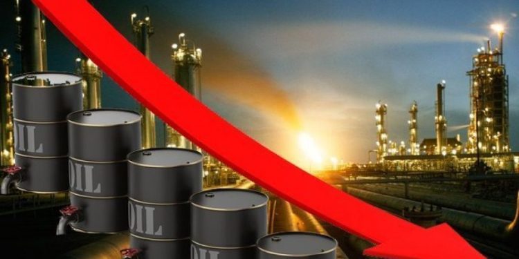 تراجع أسعار النفط بعد رفع فائدة الفيدرالى الأمريكي