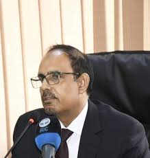 محافظ حضرموت  يحمل بشدة على نهب موارد منفذ الوديعة