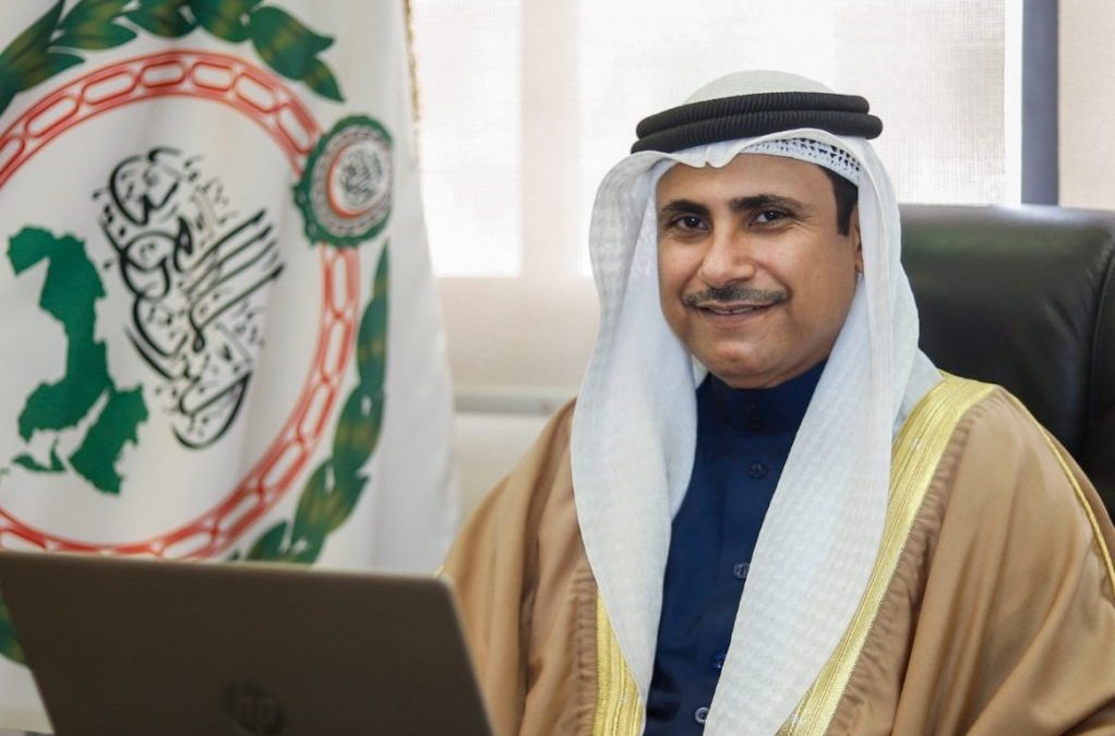 البرلمان العربي يحذر من خطورة الأزمات الإنسانية والغذائية