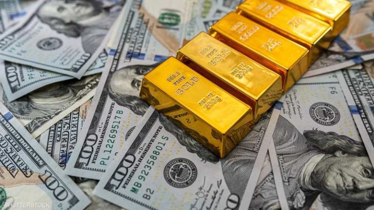 ارتفاع الذهب مجددا مع تراجع الدولار ومخاوف رفع الفائدة
