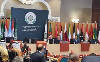 الجزائر تتهم “أبواقا ” بمحاولة إفساد القمة والجامعة العربية تحتوي أولي أزماتها