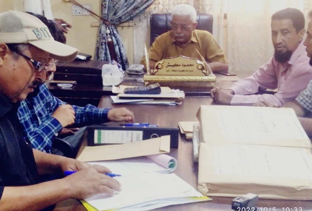 كهرباء منطقة أبين فتح مضاريف المناقصة العامة لتوريد مواد شبكة لتحسين وإعادة تأهيل منظمومة الشبكة والمحطات الفرعية