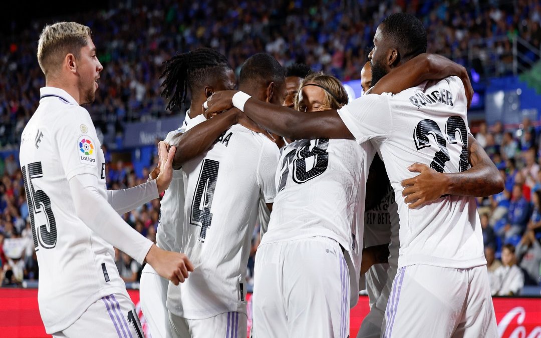 الدوري الأسباني.. قائمة ريال مدريد لمباراة برشلونة يغيب عنها كورتوا