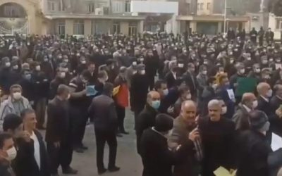 “فظائع وحشية» بحق الطلاب.. معلمو إيران ينتفضون ضد نظام الملالي