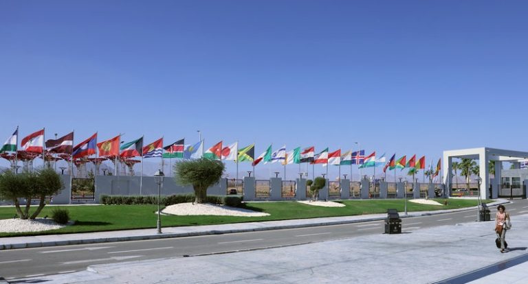الغارديان تكشف استغلال أوليغارش روس وشركات مُعاقبة لـ”كوب27″