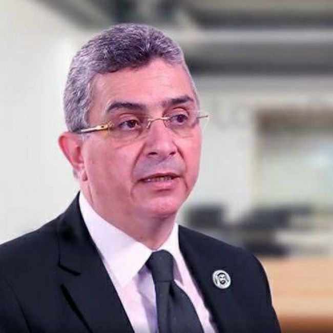 د.الشميري: وضع حد ينهي تواجد المنطقة العسكرية الأولى بات أقرب مما تتصورون