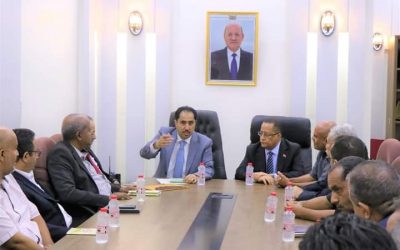 البكري يستقبل الخبجي ويستعرض معه القضايا المتعلقة بالجانب الرياضي والشبابي ويسلّم نادي حبيل جبر التصريح النهائي