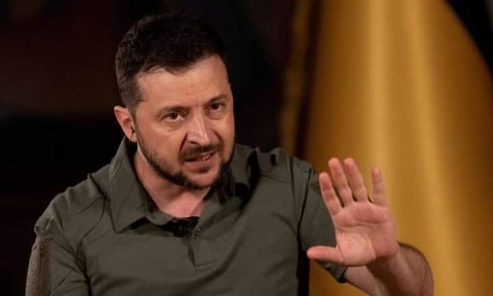 “البنية التحتية دُمرت”.. زيلينسكي يصف المعارك في دونيتسك كالجحيم