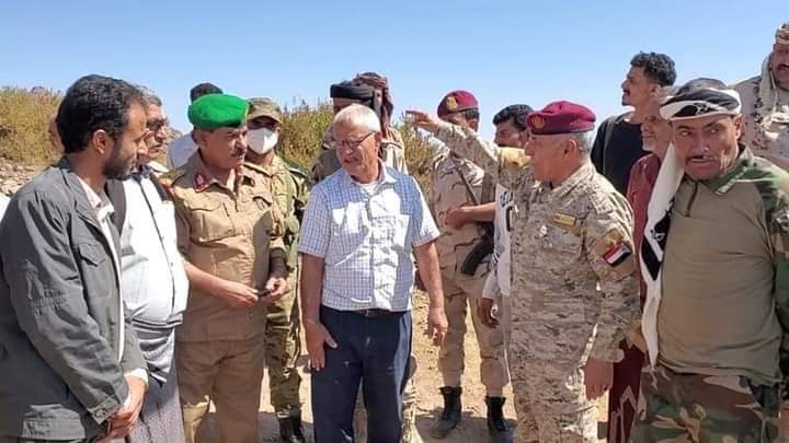 رئيس انتقالي الضالع ومحافظ المحافظة يدشنان إفتتاح مشروع شق وسفلتة طريق جحاف