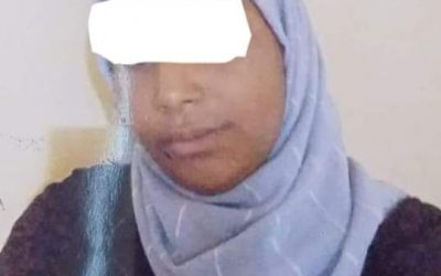 عاجل : قوات أمن عدن تلقي القبض على متهم بقتل واغتصاب فتاة بالتواهي