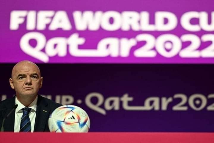 إنفانتينو: منع الكحول في الملاعب؟.. هو قرار مشترك بين فيفا وقطر