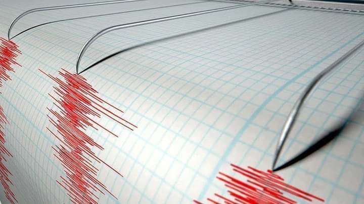 مسؤول محلي: مقتل نحو 44 شخصا جراء زلزال ضرب جزيرة جاوا في إندونيسيا