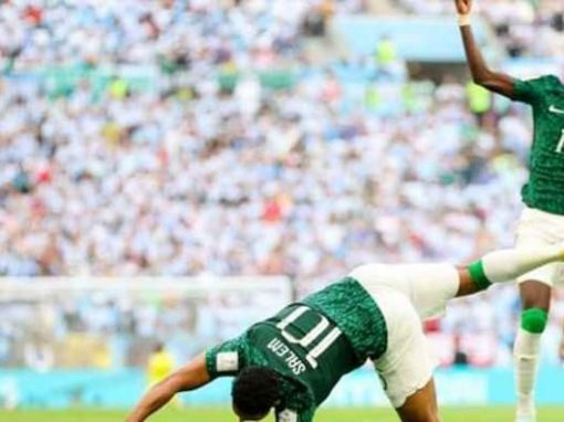 كأس العالم 2022: سفينة الأرجنتين تغرق في الرمال السعوديّة